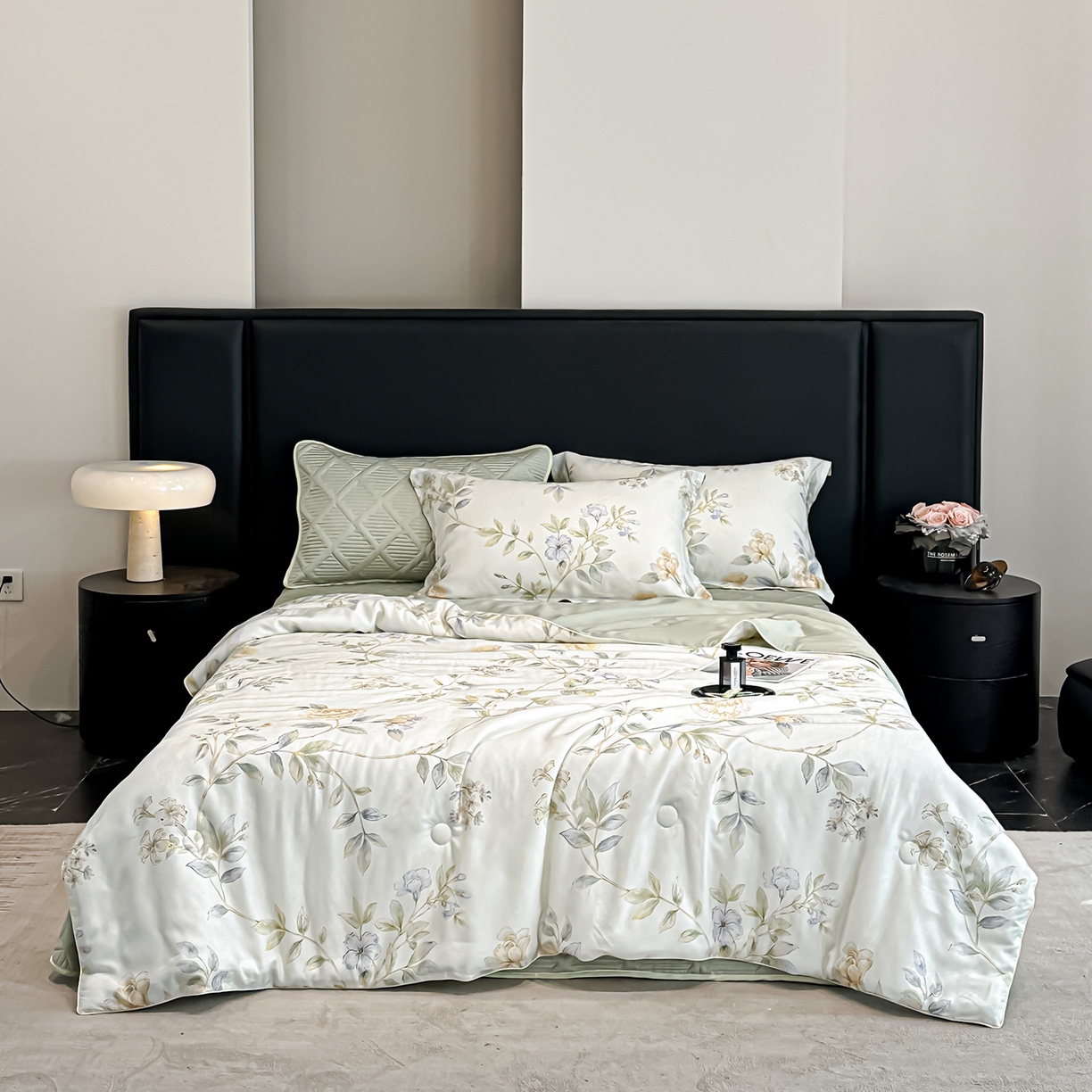 91家纺网 家纺一手货源 找家纺 吾诺家居 2026春夏新款数码印花莱赛尔天丝夏被夏凉被空调被-天印系列 青枝花语