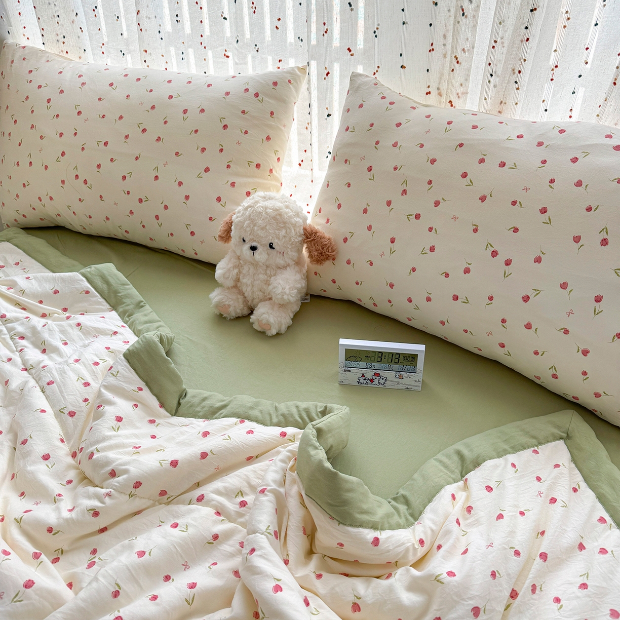 91家纺网 家纺一手货源 找家纺 尊妙被业 2026新款水洗棉棉花夏被100%新疆棉花填充包检测 浪漫花海