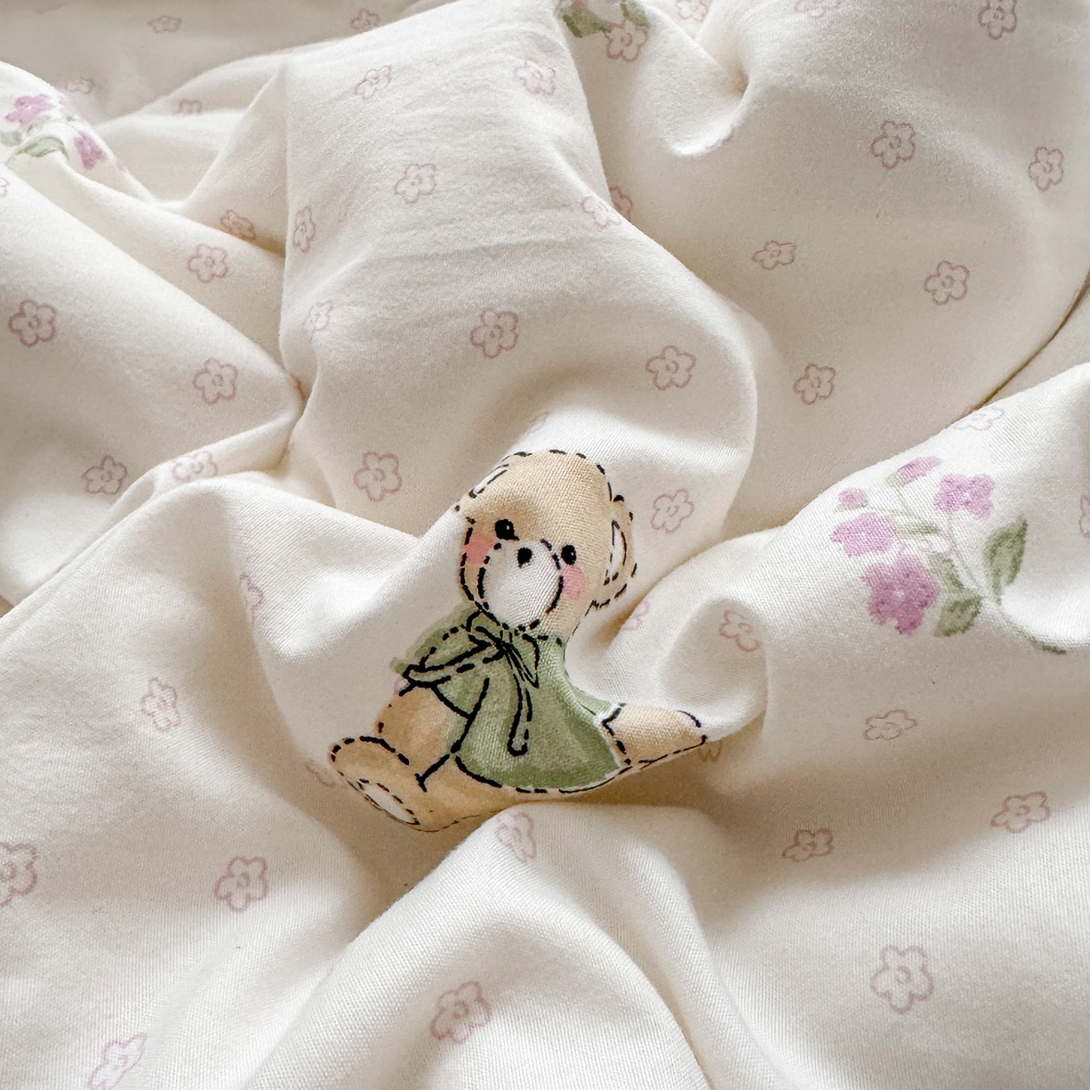 91家纺网 家纺一手货源 找家纺 尊妙被业 2026新款水洗棉棉花夏被100%新疆棉花填充包检测 萌兔小熊