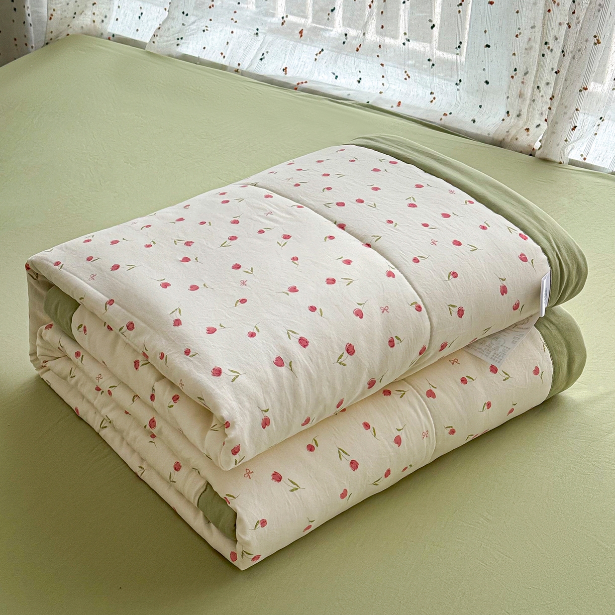 91家纺网 家纺一手货源 找家纺 尊妙被业 2026新款水洗棉棉花夏被100%新疆棉花填充包检测 浪漫花海