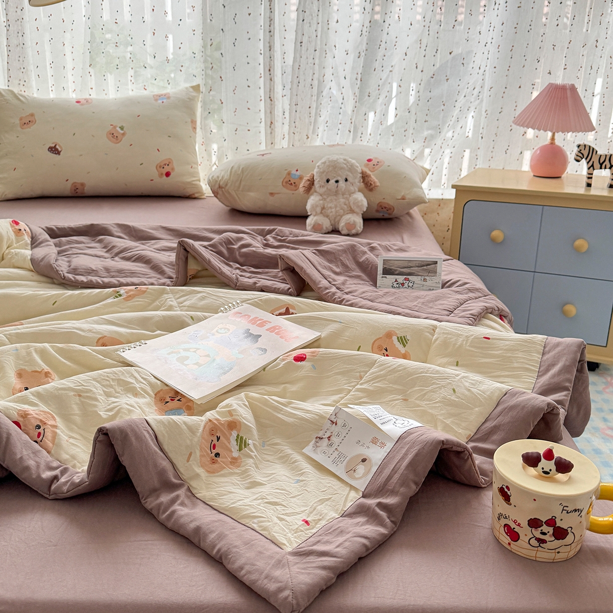 91家纺网 家纺一手货源 找家纺 尊妙被业 2026新款水洗棉棉花夏被100%新疆棉花填充包检测 蛋糕熊熊