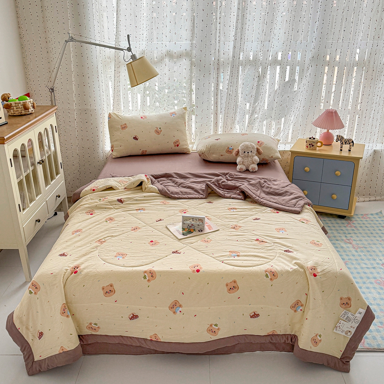 91家纺网 家纺一手货源 找家纺 尊妙被业 2026新款水洗棉棉花夏被100%新疆棉花填充包检测 蛋糕熊熊