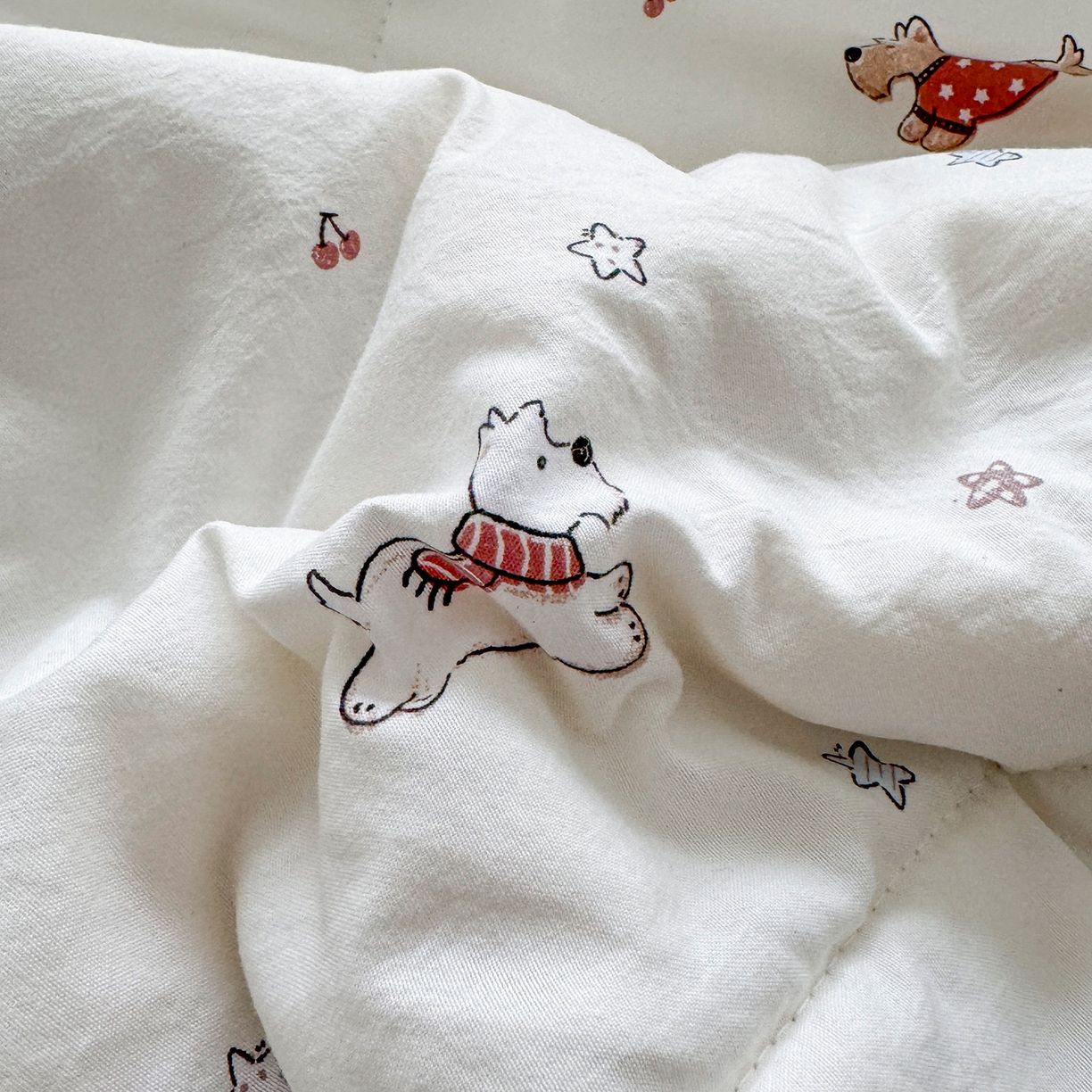 91家纺网 家纺一手货源 找家纺 尊妙被业 2026新款水洗棉棉花夏被100%新疆棉花填充包检测 小狗日记