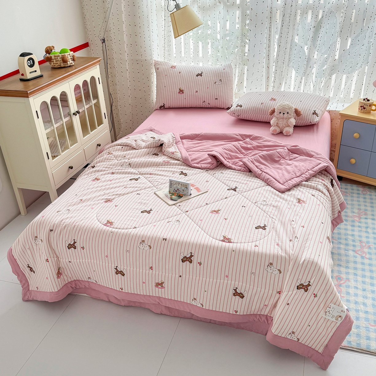 91家纺网 家纺一手货源 找家纺 尊妙被业 2026新款水洗棉棉花夏被100%新疆棉花填充包检测 童年木马