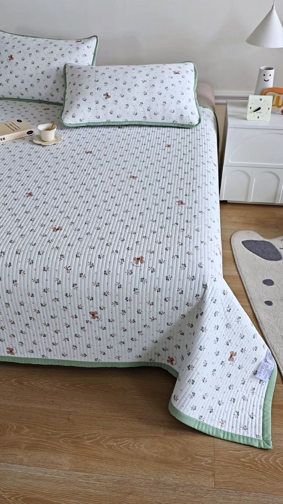 91家纺网 家纺一手货源 找家纺 欧朵家纺 2026新款云朵棉夹棉单床盖床盖单件 蝴蝶结