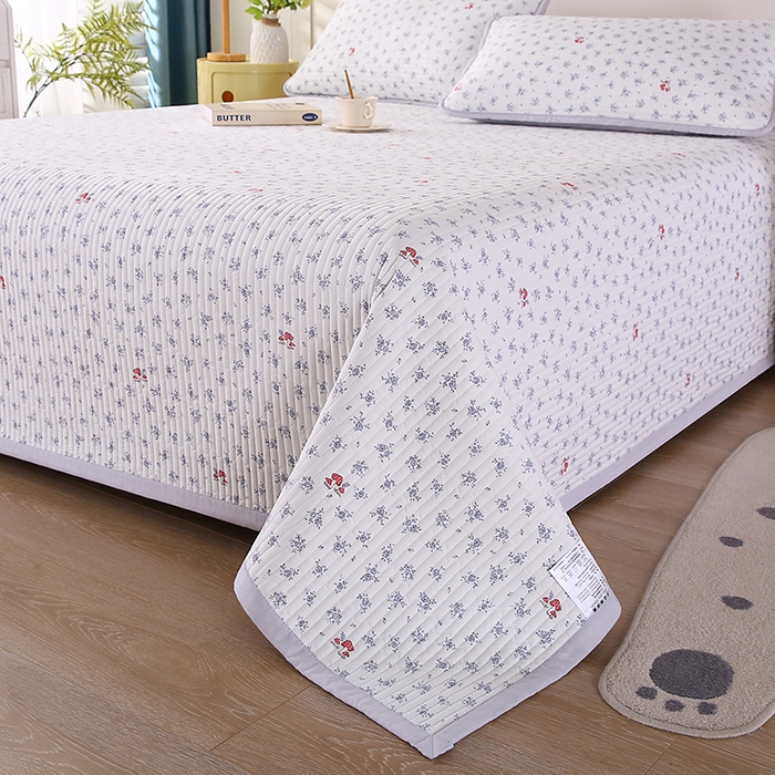 91家纺网 家纺一手货源 找家纺 欧朵家纺 2026新款云朵棉夹棉单床盖床盖单件 蘑菇花