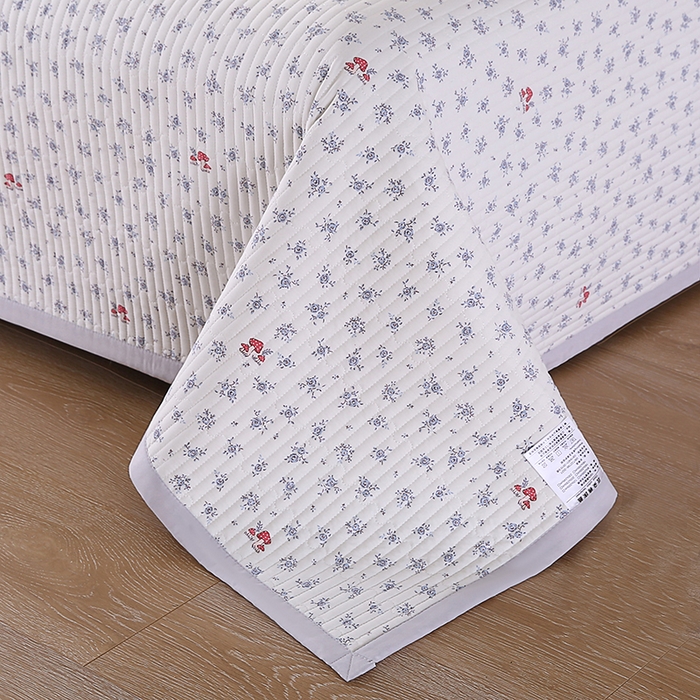 91家纺网 家纺一手货源 找家纺 欧朵家纺 2026新款云朵棉夹棉单床盖床盖单件 蘑菇花