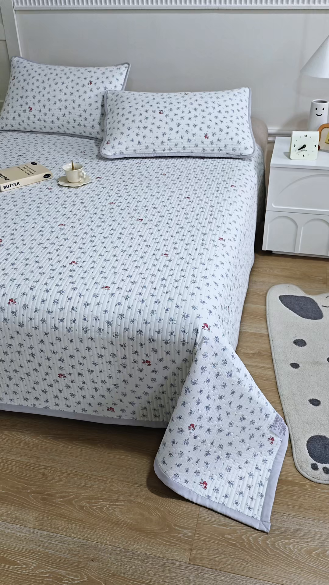 91家纺网 家纺一手货源 找家纺 欧朵家纺 2026新款云朵棉夹棉单床盖床盖单件 蘑菇花