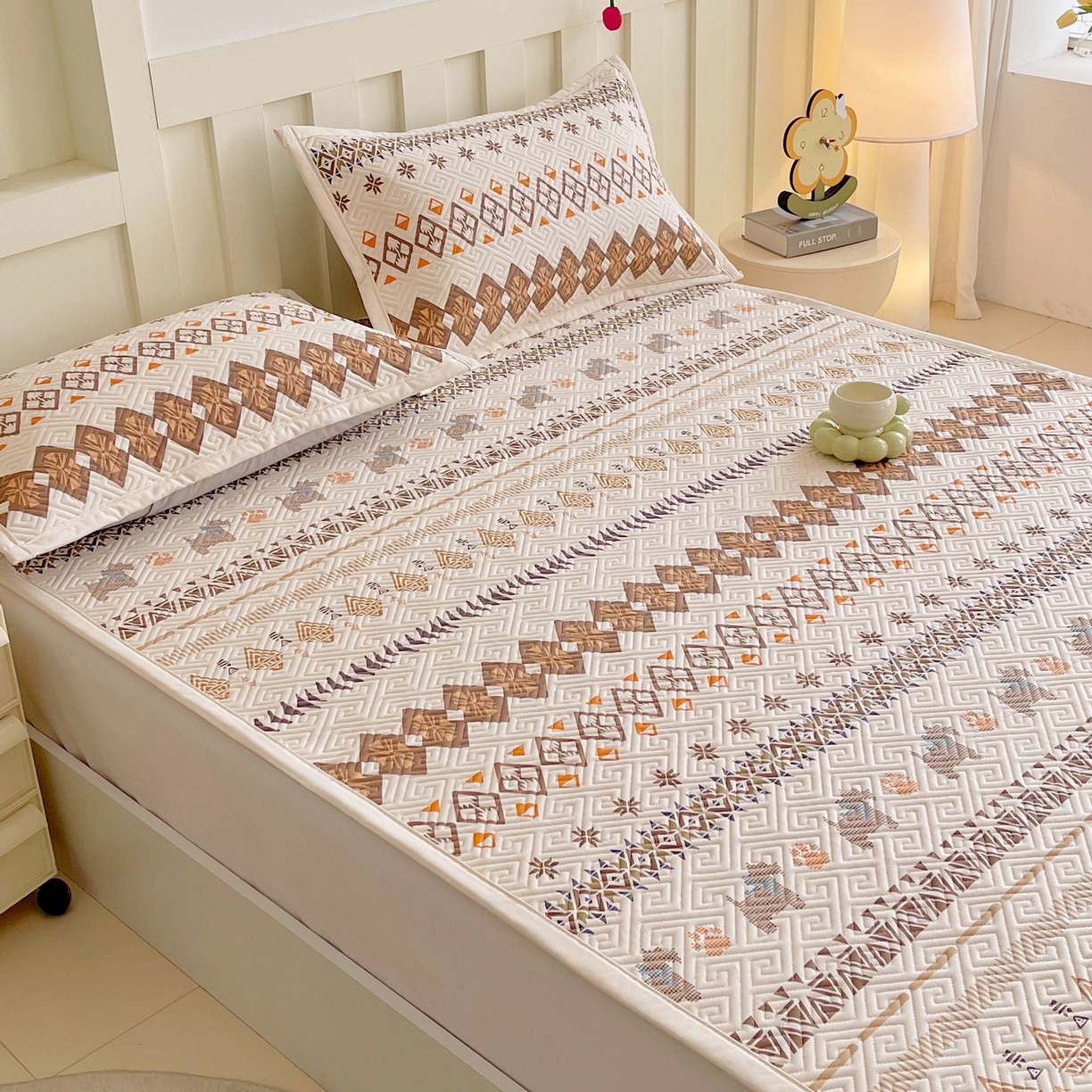 91家纺网 家纺一手货源 找家纺 金鑫汇家纺 2026春夏新款成人床新花型老粗布夹棉床盖软凉席席子可以机洗 安夏-咖