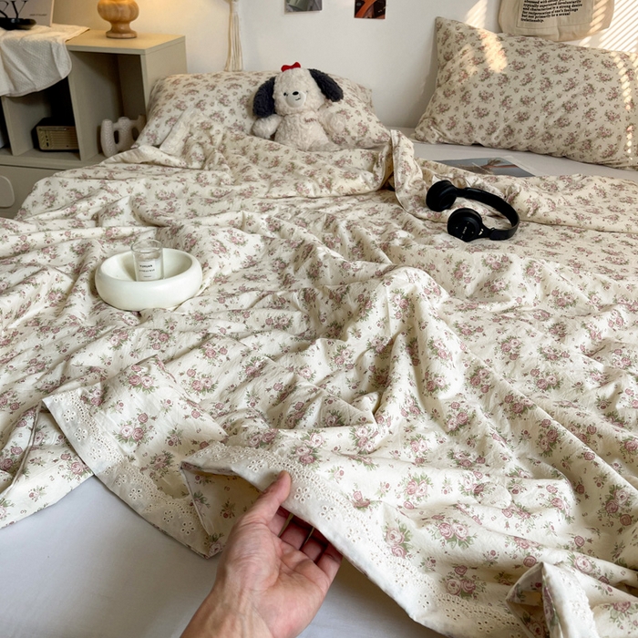 91家纺网 家纺一手货源 找家纺 耀悦家纺 2026新款纯棉a类棉纱夏被60支大豆纤维夏凉被双层纱 眷恋