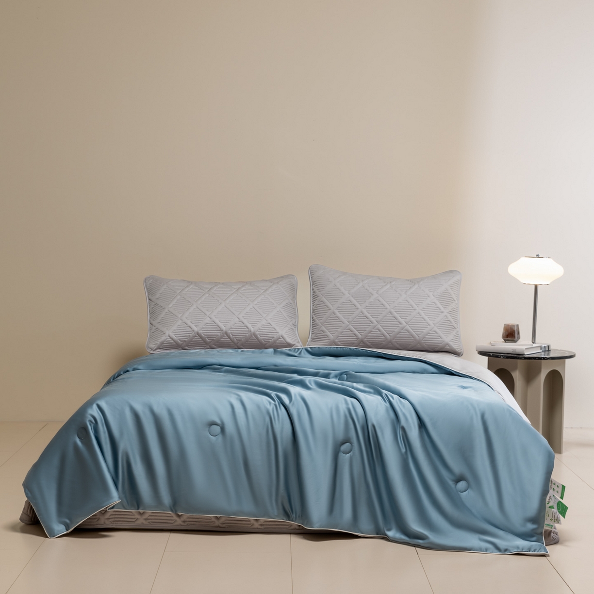 91家纺网 家纺一手货源 找家纺 （总）吾诺家居 2026春夏新款双拼色莱赛尔天丝夏被夏凉被空调被-天纯系列