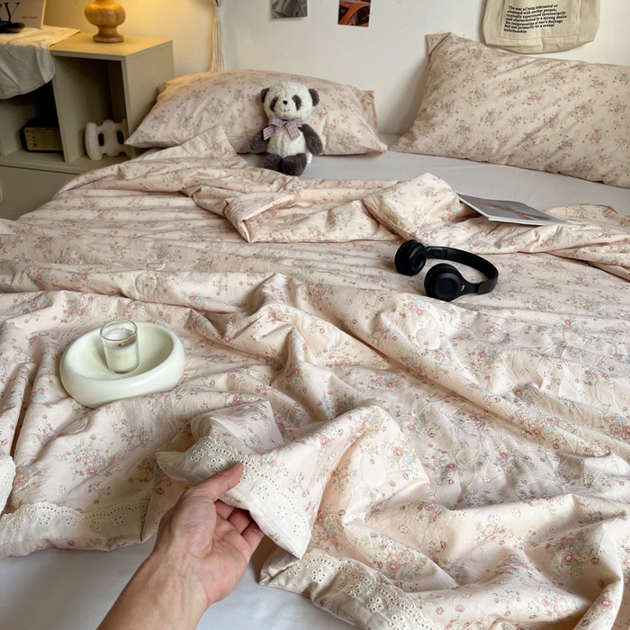 91家纺网 家纺一手货源 找家纺 耀悦家纺 2026新款纯棉a类棉纱夏被60支大豆纤维夏凉被双层纱 夕颜