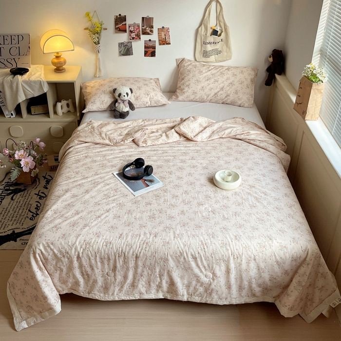 91家纺网 家纺一手货源 找家纺 耀悦家纺 2026新款纯棉a类棉纱夏被60支大豆纤维夏凉被双层纱 夕颜