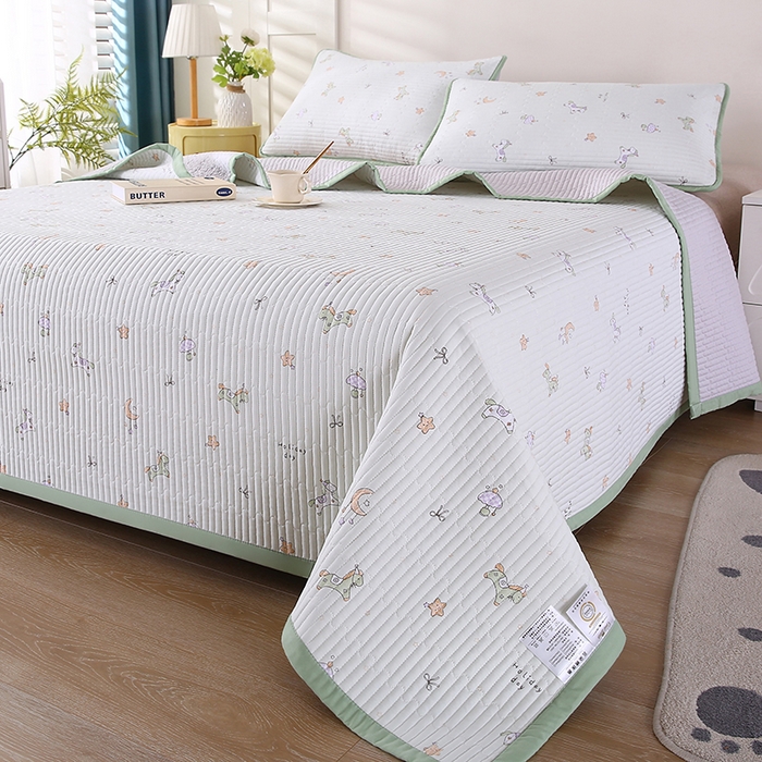 91家纺网 家纺一手货源 找家纺 欧朵家纺 2026新款云朵棉夹棉单床盖床盖单件 游乐园