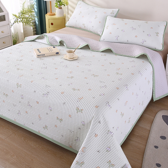 91家纺网 家纺一手货源 找家纺 欧朵家纺 2026新款云朵棉夹棉单床盖床盖单件 游乐园