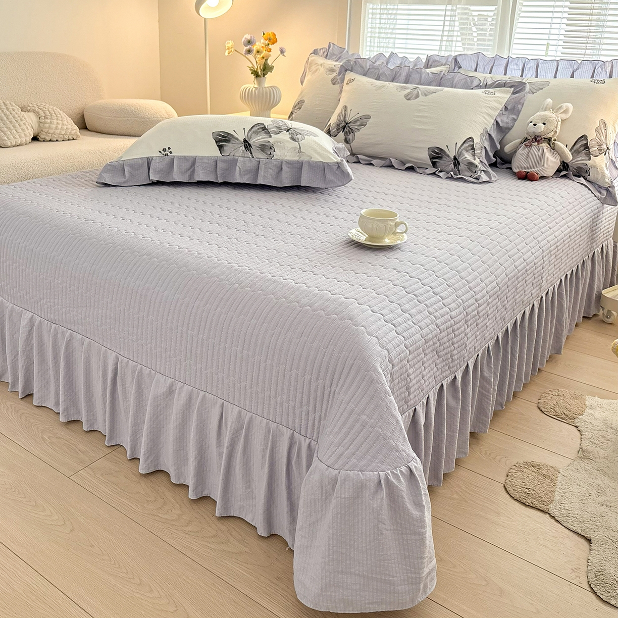 91家纺网 家纺一手货源 找家纺 畅畅家纺 2026新款春夏小清新泡芙双层纱床盖款四件套 蝴蝶飞舞