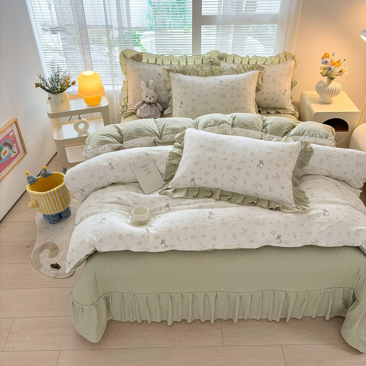 91家纺网 家纺一手货源 找家纺 畅畅家纺 2026新款春夏小清新泡芙双层纱床盖款四件套 乖乖兔