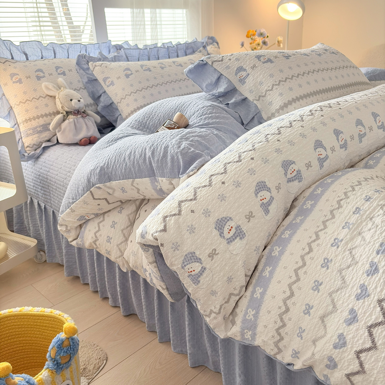 畅畅家纺 2026新款春夏小清新泡芙双层纱床盖款四件套 小雪人-蓝