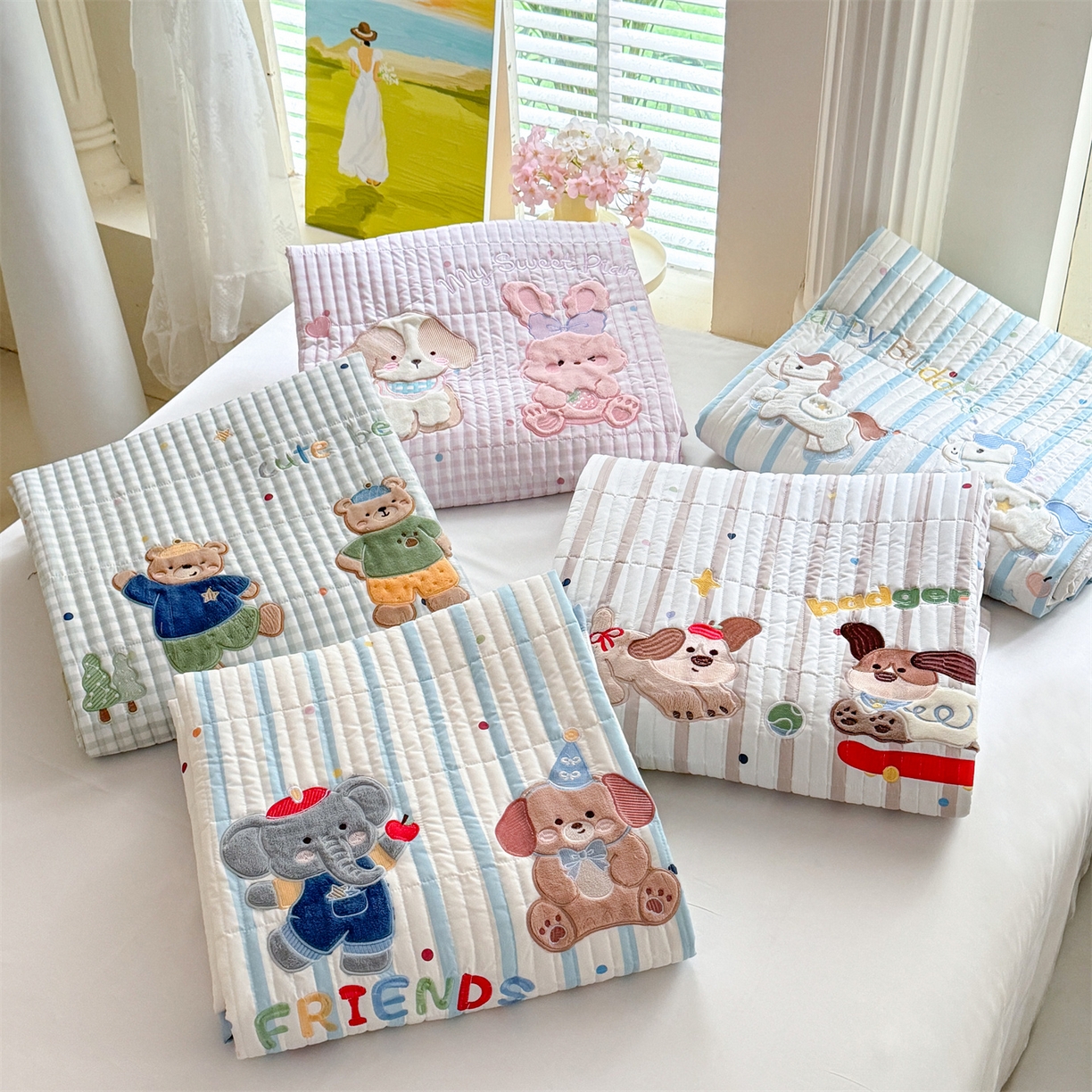 91家纺网 家纺一手货源 找家纺 绒棉世家 2026新款高克重水洗棉云感棉印+贴布绣卡通床盖夹棉软席三件套 组合图仅供展示