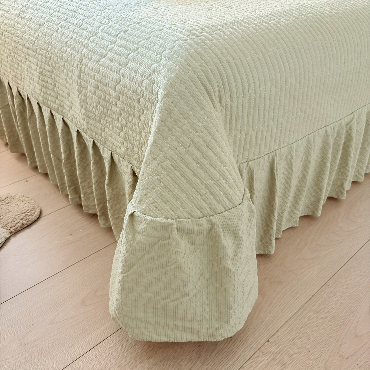 91家纺网 家纺一手货源 找家纺 畅畅家纺 2026新款春夏小清新泡芙双层纱床盖款四件套 幸运星