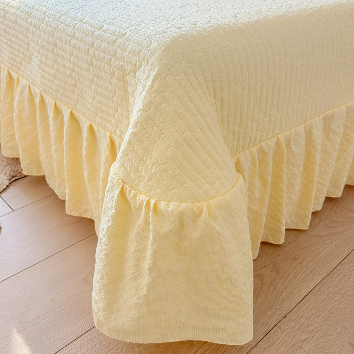 91家纺网 家纺一手货源 找家纺 畅畅家纺 2026新款春夏小清新泡芙双层纱床盖款四件套 星星人