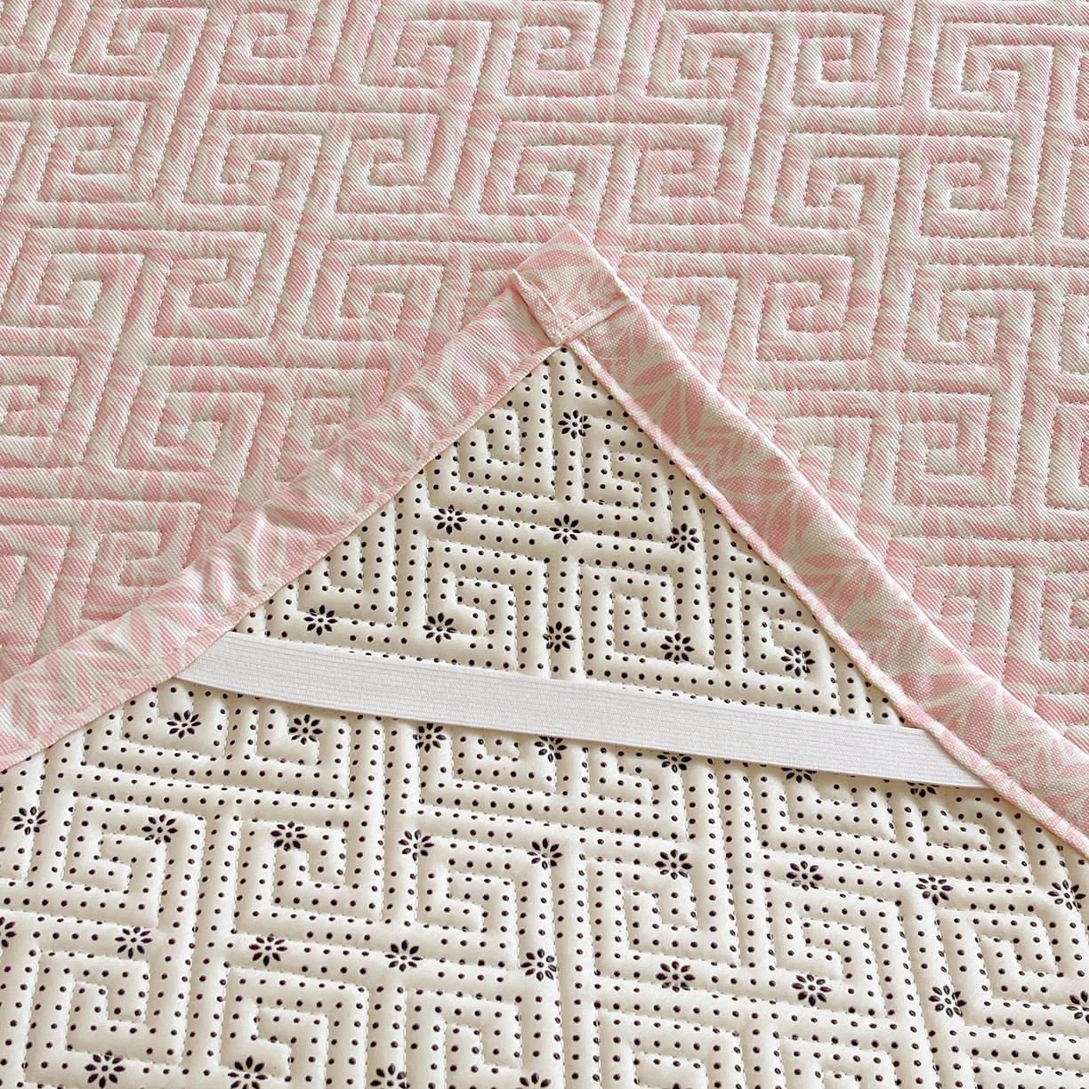 91家纺网 家纺一手货源 找家纺 金鑫汇家纺 2026春夏新款成人床新花型老粗布夹棉床盖软凉席席子可以机洗 初夏