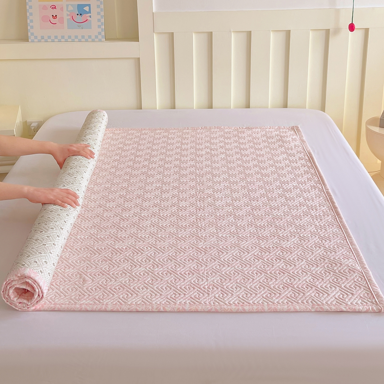 91家纺网 家纺一手货源 找家纺 金鑫汇家纺 2026春夏新款成人床新花型老粗布夹棉床盖软凉席席子可以机洗 初夏