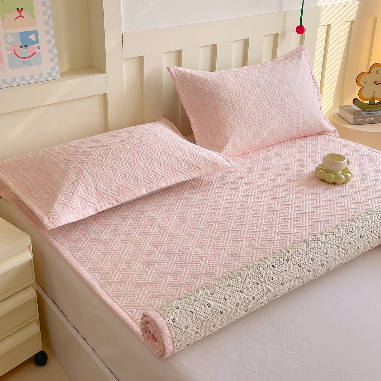 91家纺网 家纺一手货源 找家纺 金鑫汇家纺 2026春夏新款成人床新花型老粗布夹棉床盖软凉席席子可以机洗 初夏