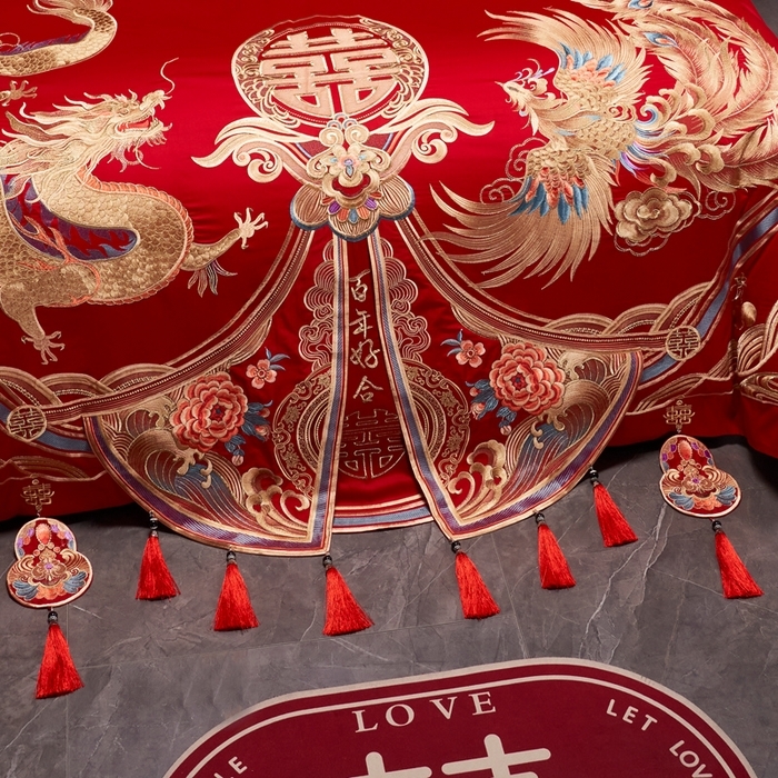 91家纺网 家纺一手货源 找家纺 （总）慕她家纺 2026年全棉纯棉婚庆四件套大红色刺绣结床上用品