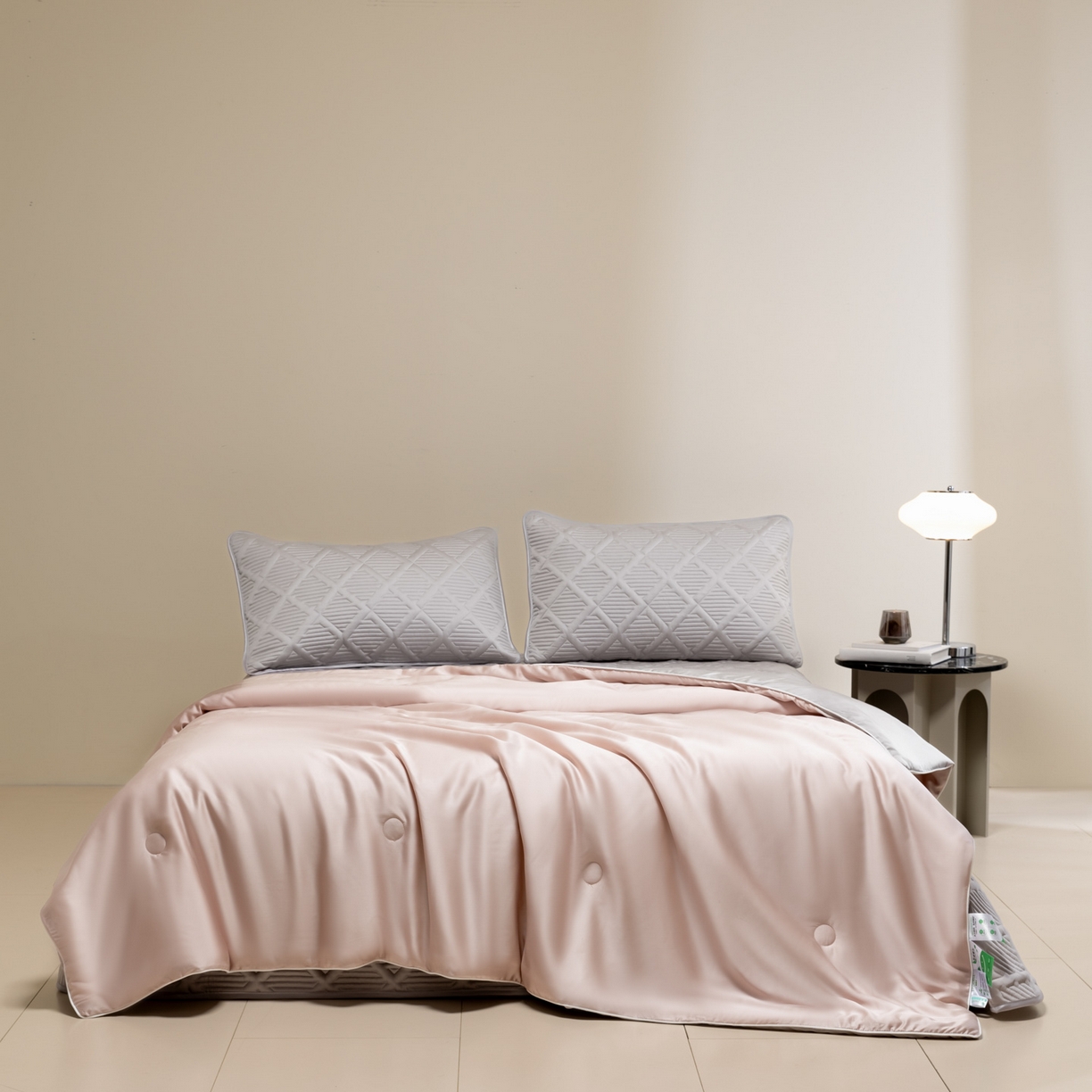 91家纺网 家纺一手货源 找家纺 吾诺家居 2026春夏新款双拼色莱赛尔天丝夏被夏凉被空调被-天纯系列 天丝-豆沙粉