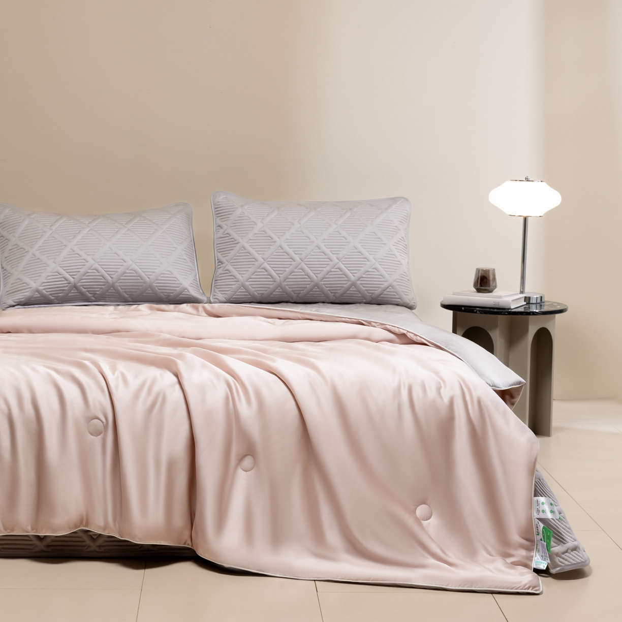 91家纺网 家纺一手货源 找家纺 吾诺家居 2026春夏新款双拼色莱赛尔天丝夏被夏凉被空调被-天纯系列 天丝-豆沙粉