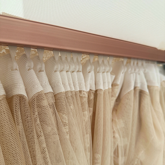 91家纺网 家纺一手货源 找家纺 都市缘蚊帐 2026春夏新款单双层豪华高端蕾丝提花款导轨蚊帐-玫瑰庄园-305款 305款玫瑰庄园奶油杏