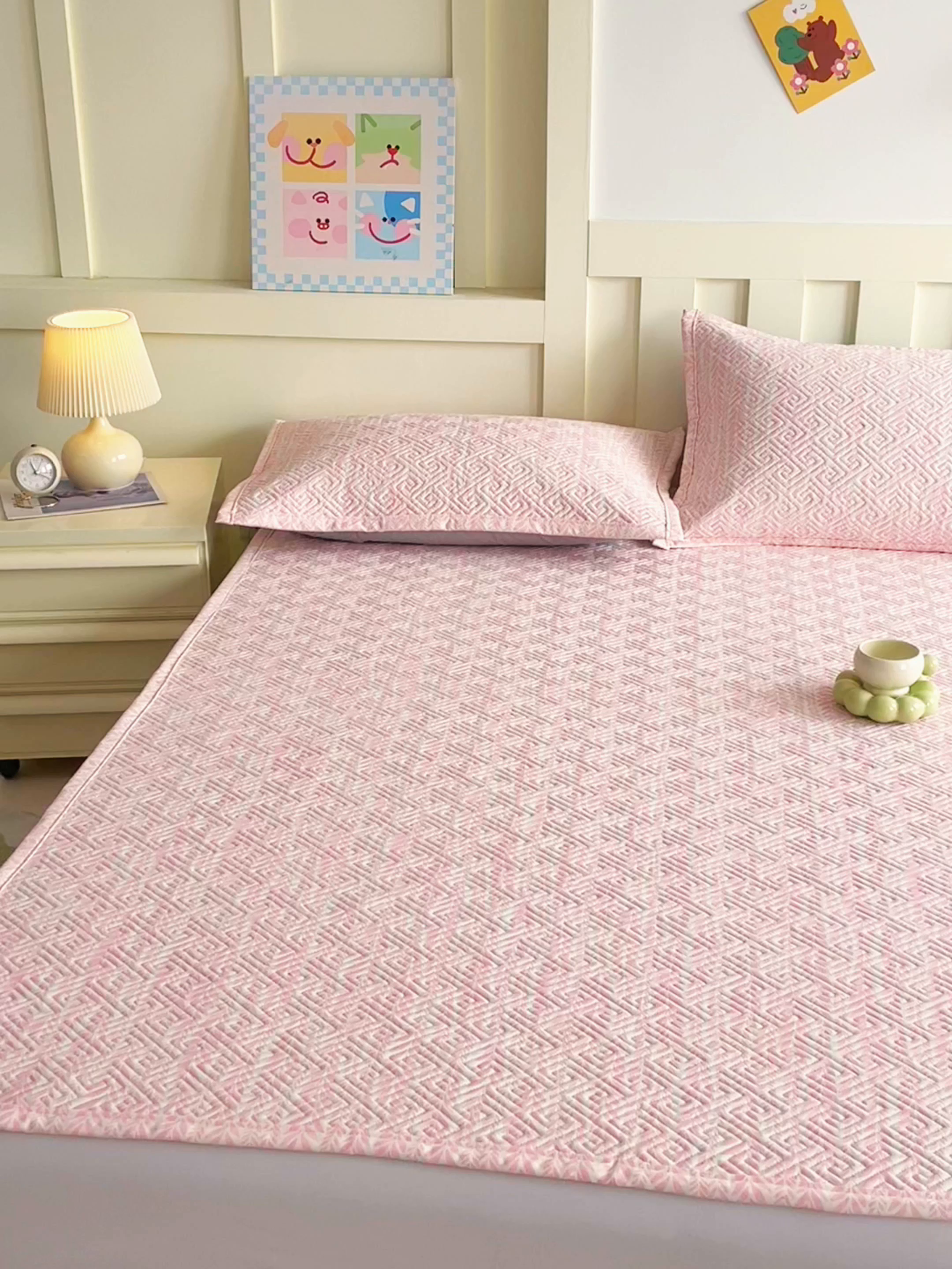 91家纺网 家纺一手货源 找家纺 金鑫汇家纺 2026春夏新款成人床新花型老粗布夹棉床盖软凉席席子可以机洗 初夏