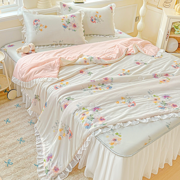 91家纺网 家纺一手货源 找家纺 （总）栩裕纺织 2026新款（常年不断货）A类凉感丝床裙款凉席夏被四件套花边空调被三件套