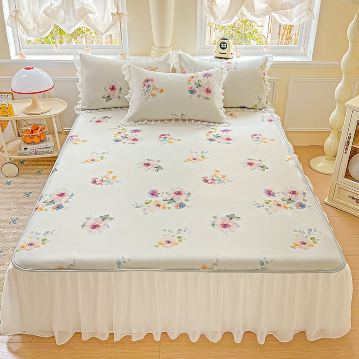 91家纺网 家纺一手货源 找家纺 （总）栩裕纺织 2026新款（常年不断货）A类凉感丝床裙款凉席夏被四件套花边空调被三件套