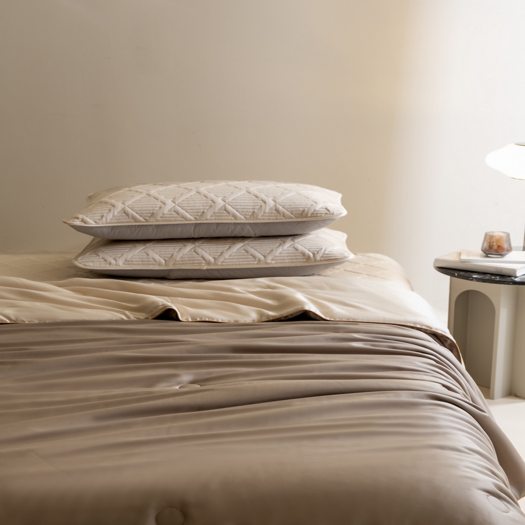 91家纺网 家纺一手货源 找家纺 吾诺家居 2026春夏新款双拼色莱赛尔天丝夏被夏凉被空调被-天纯系列 天丝-咖啡糖