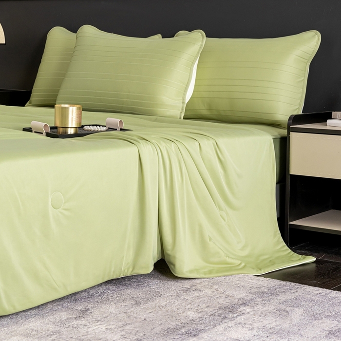 91家纺网 家纺一手货源 找家纺 香澜雅室 2026新款凉感丝床笠夏被四件套 超凡绿（其他规格可定制）