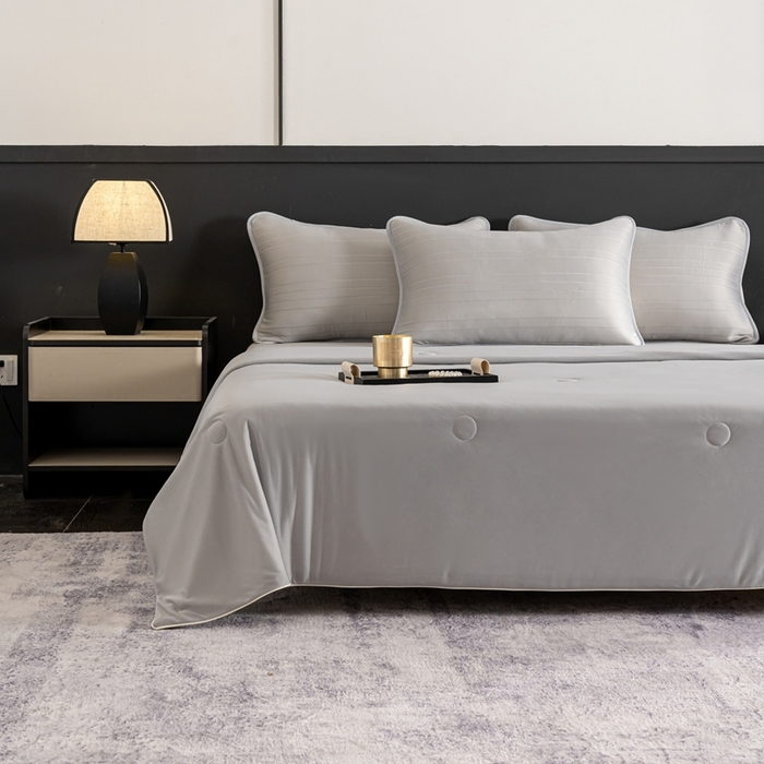 91家纺网 家纺一手货源 找家纺 香澜雅室 2026新款凉感丝床笠夏被四件套 米灰色（其他规格可定制）