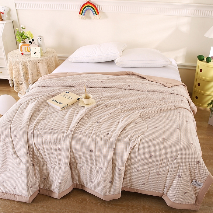 91家纺网 家纺一手货源 找家纺 欧朵 2026新款A类水洗棉夏被系列 爱心格