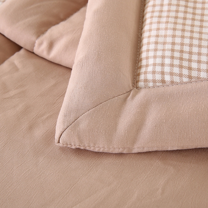 91家纺网 家纺一手货源 找家纺 欧朵 2026新款A类水洗棉夏被系列 爱心格