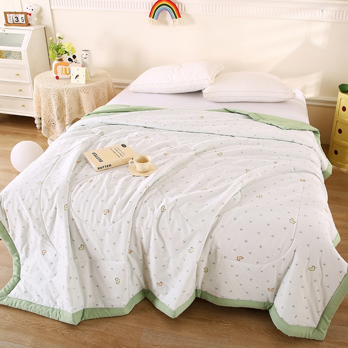 91家纺网 家纺一手货源 找家纺 欧朵 2026新款A类水洗棉夏被系列 爱心蝴蝶结