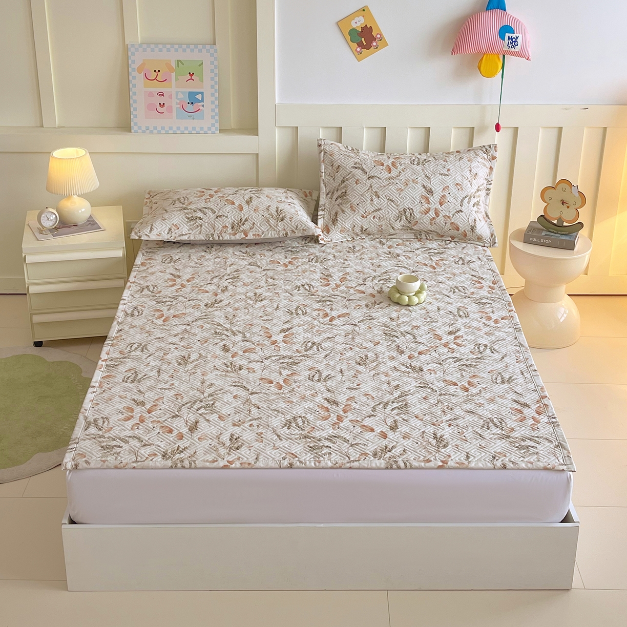 91家纺网 家纺一手货源 找家纺 金鑫汇家纺 2026春夏新款成人床新花型老粗布夹棉床盖软凉席席子可以机洗 月下花影·桔