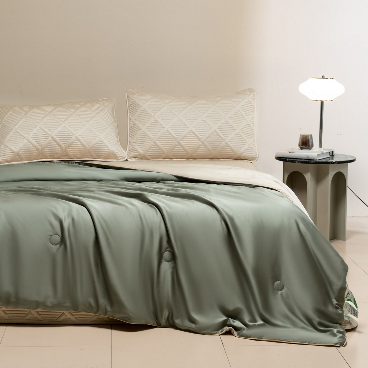 91家纺网 家纺一手货源 找家纺 吾诺家居 2026春夏新款双拼色莱赛尔天丝夏被夏凉被空调被-天纯系列 天丝-牛油果