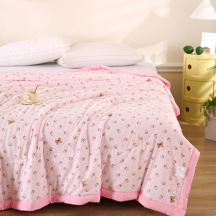 91家纺网 家纺一手货源 找家纺 欧朵 2026新款A类水洗棉夏被系列 蝴蝶花