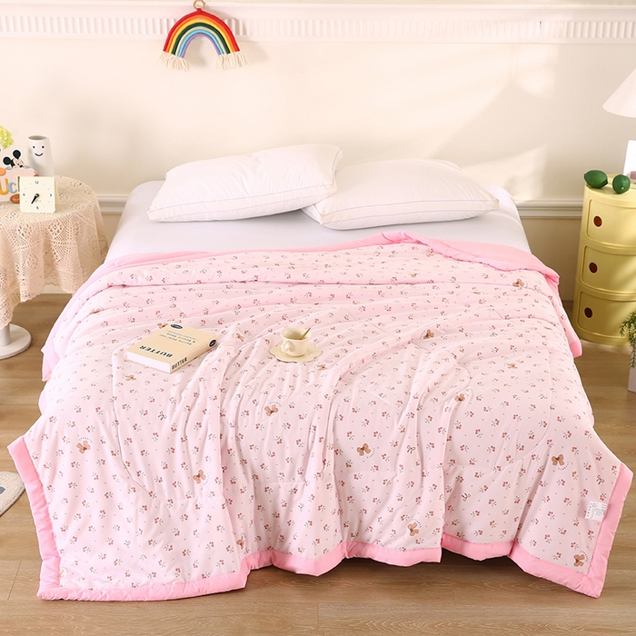 91家纺网 家纺一手货源 找家纺 欧朵 2026新款A类水洗棉夏被系列 蝴蝶花