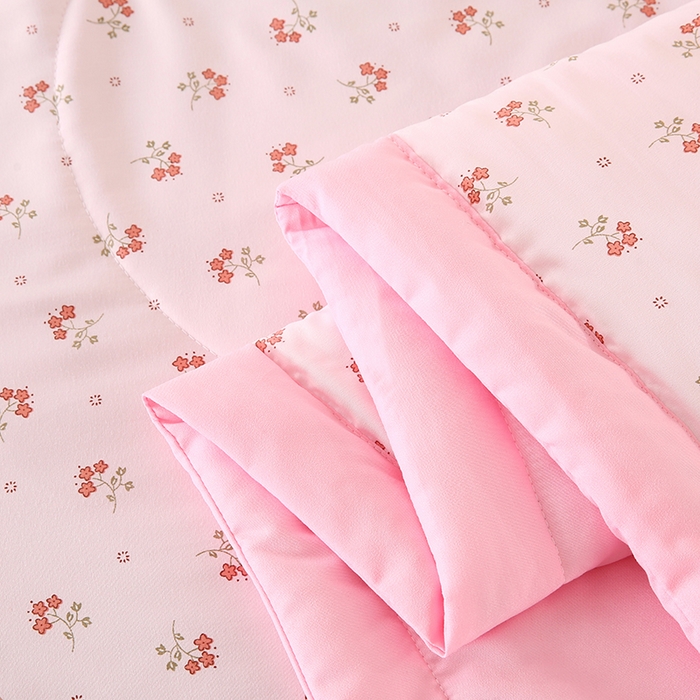 91家纺网 家纺一手货源 找家纺 欧朵 2026新款A类水洗棉夏被系列 蝴蝶花