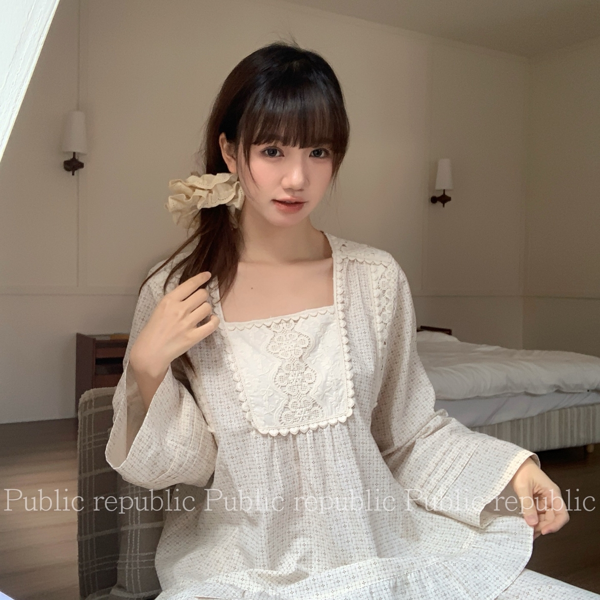 91家纺网 家纺一手货源 找家纺 （总）妍景家居生活馆 2026新款韩系方领刺绣印花套装