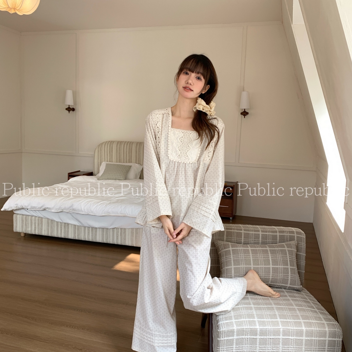 91家纺网 家纺一手货源 找家纺 （总）妍景家居生活馆 2026新款韩系方领刺绣印花套装