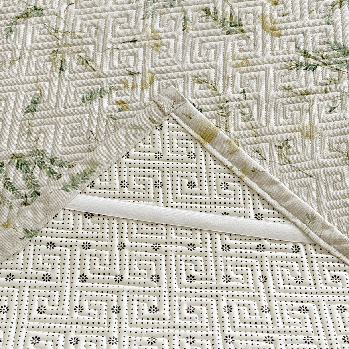 91家纺网 家纺一手货源 找家纺 金鑫汇家纺 2026春夏新款成人床新花型老粗布夹棉床盖软凉席席子可以机洗 月下花影-绿