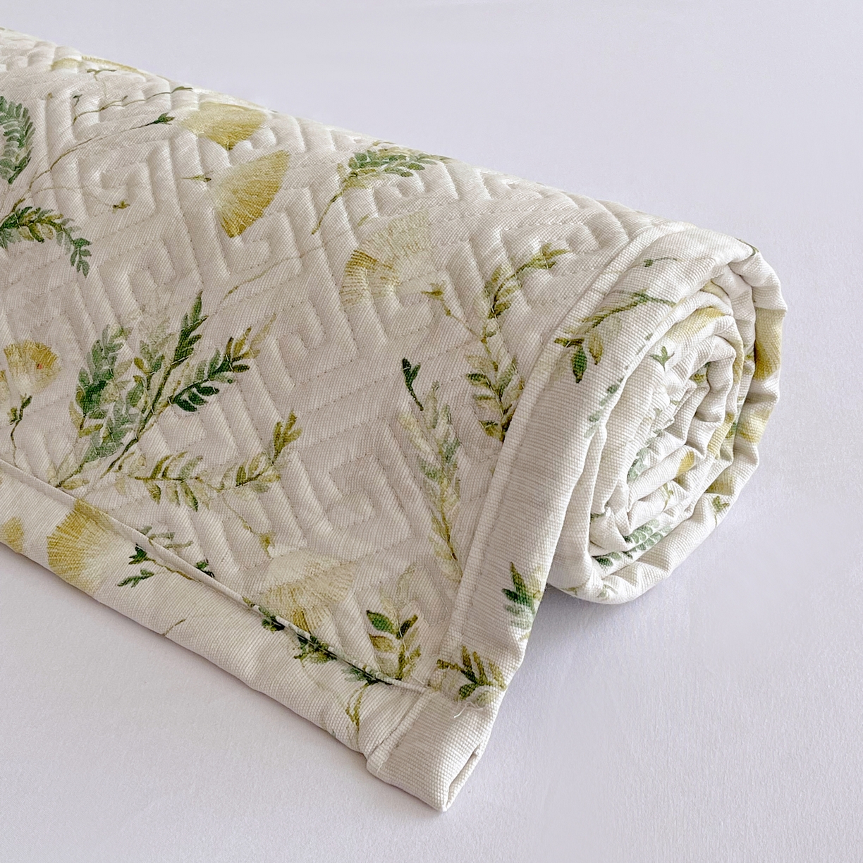 91家纺网 家纺一手货源 找家纺 金鑫汇家纺 2026春夏新款成人床新花型老粗布夹棉床盖软凉席席子可以机洗 月下花影-绿